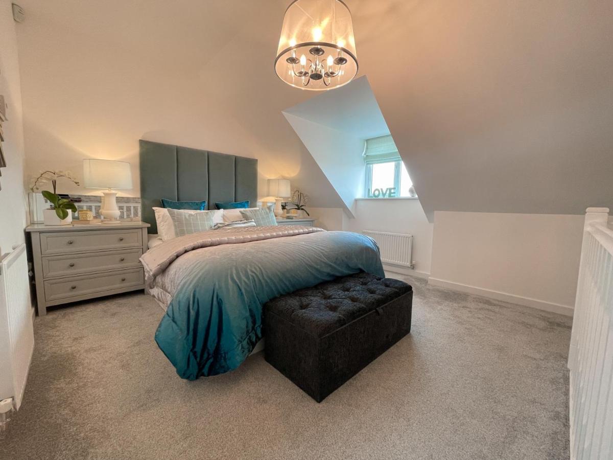 Newly Developed 3 Bedroom Home Glasgow Eksteriør billede