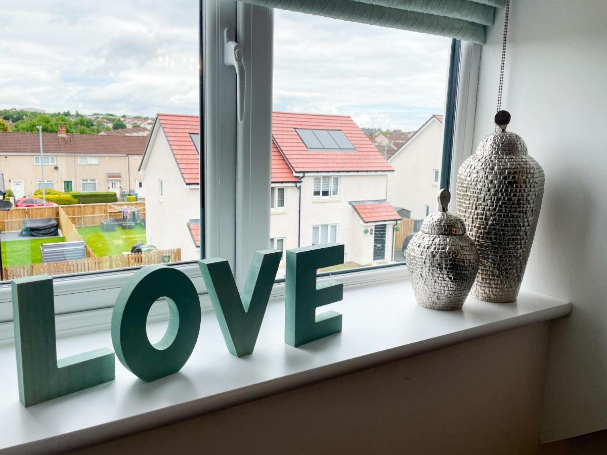 Newly Developed 3 Bedroom Home Glasgow Eksteriør billede